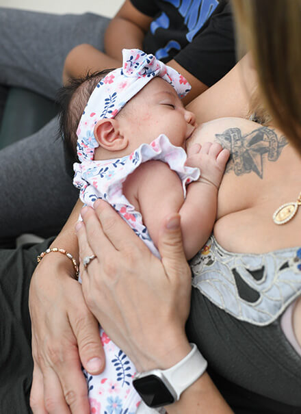 دليل تغذية الرضع