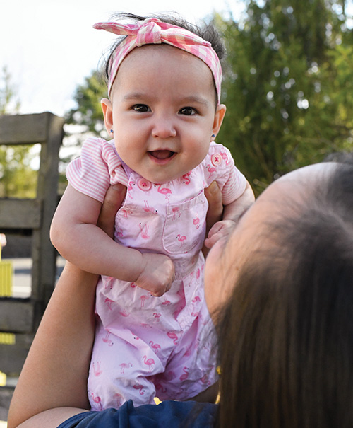  رعاية طفلك منذ الولادة حتى سن 6 أشهر